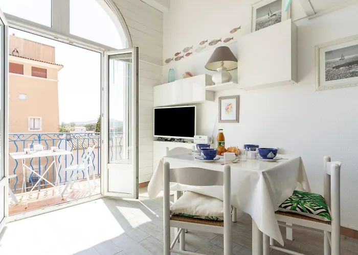 Place Spoerry By Interhome * Grimaud