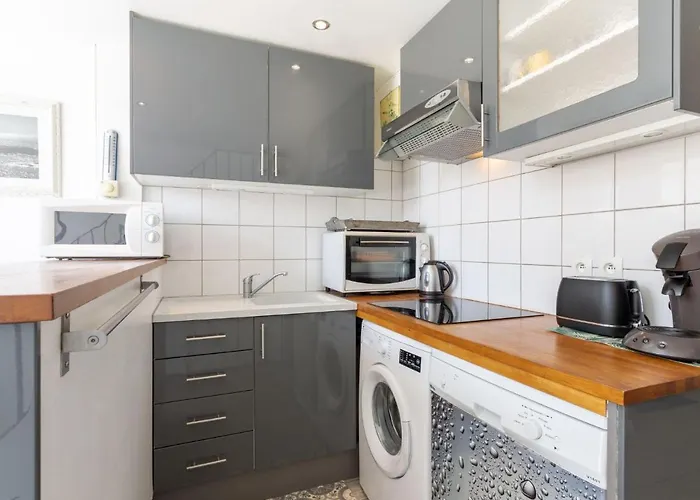 Apartment Place Spoerry By Interhome